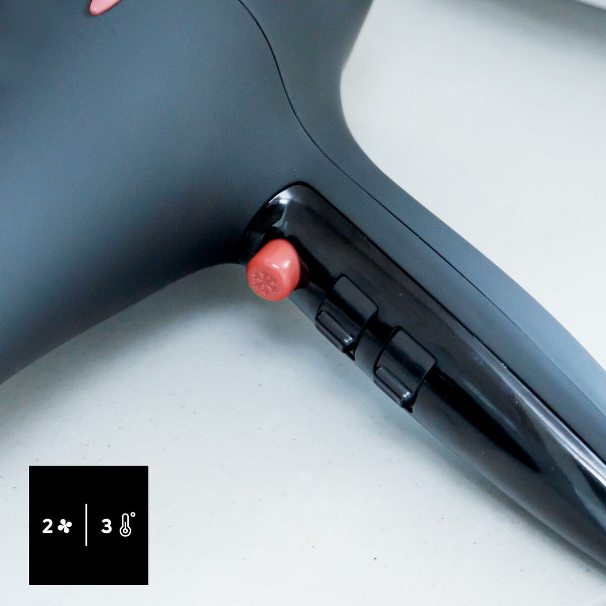 Secador de Pelo Taurus 990388000 2200 W Negro