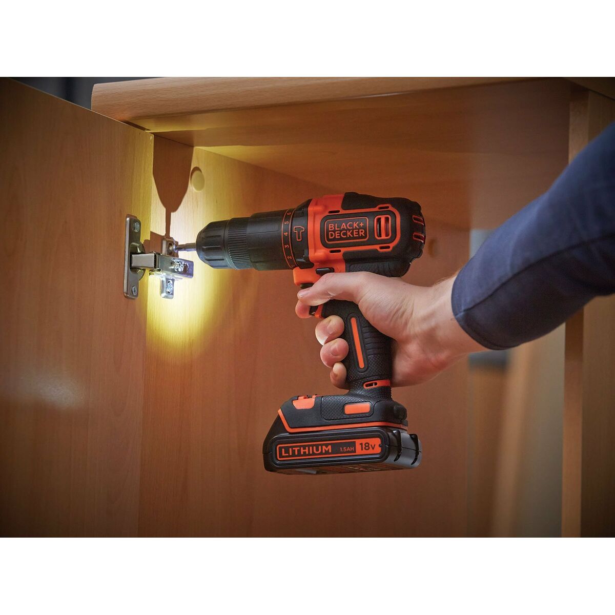 Atornillador eléctrico Black & Decker BDCHD18KB 40 Nm