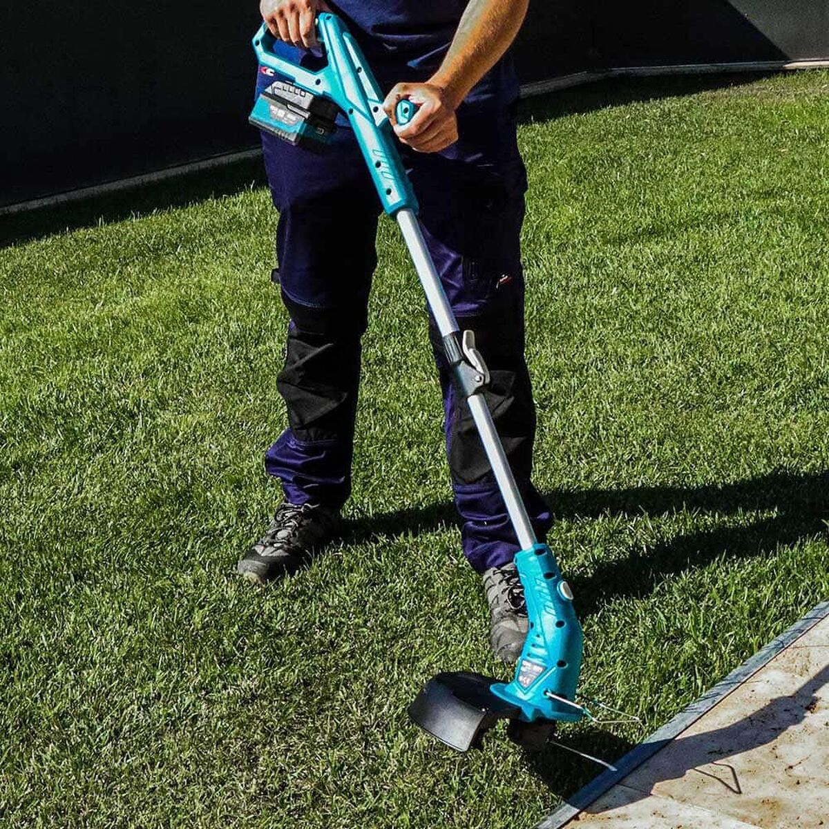 Recortadora Eléctrica Koma Tools Pro Series 20 V