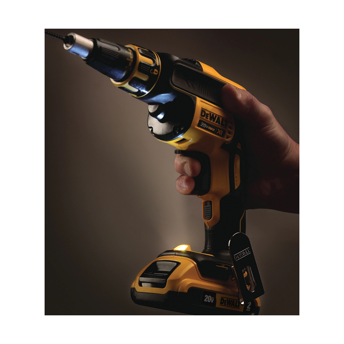 Atornillador eléctrico Dewalt DCF620D2-QW