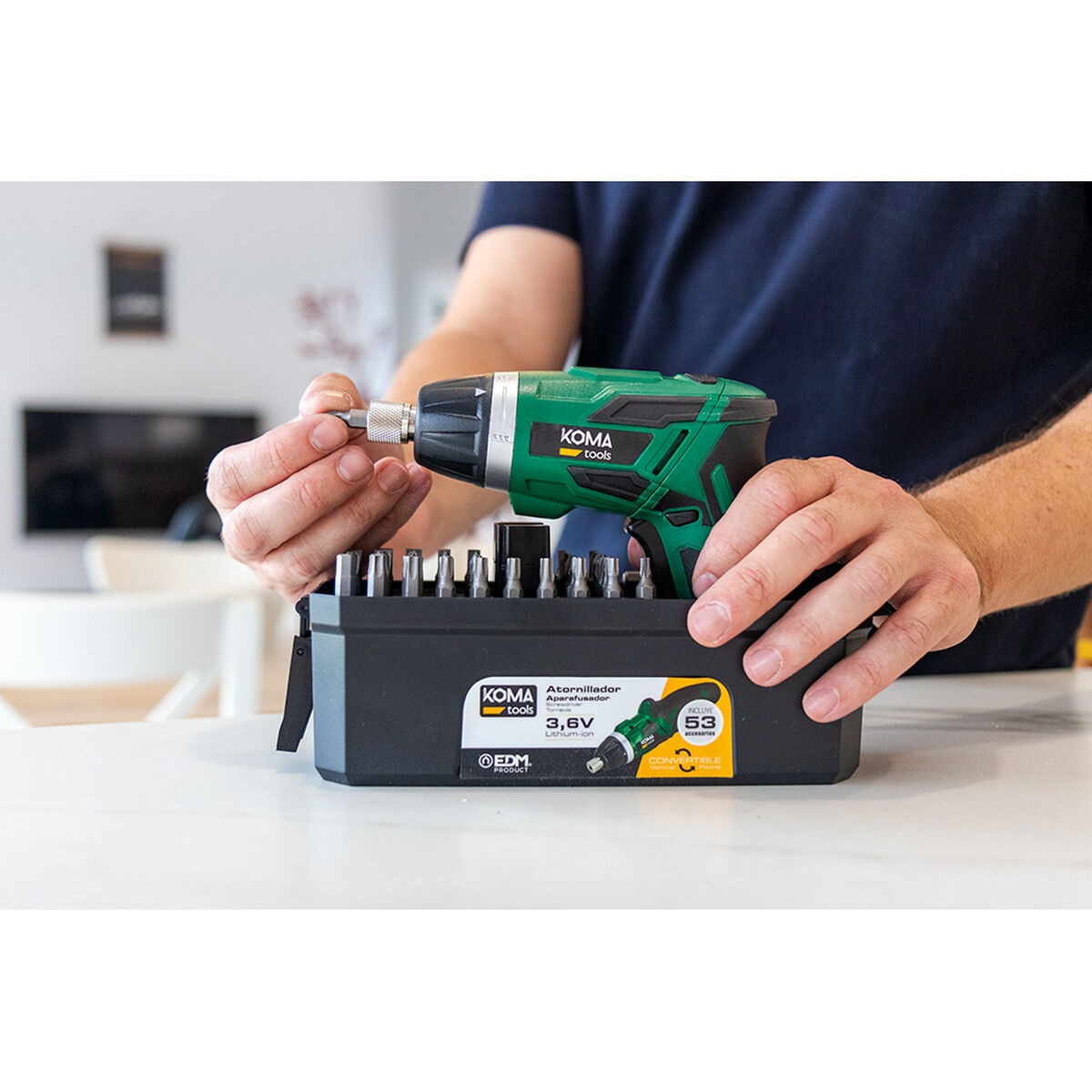 Atornillador eléctrico Koma Tools 3,6 V Reversible