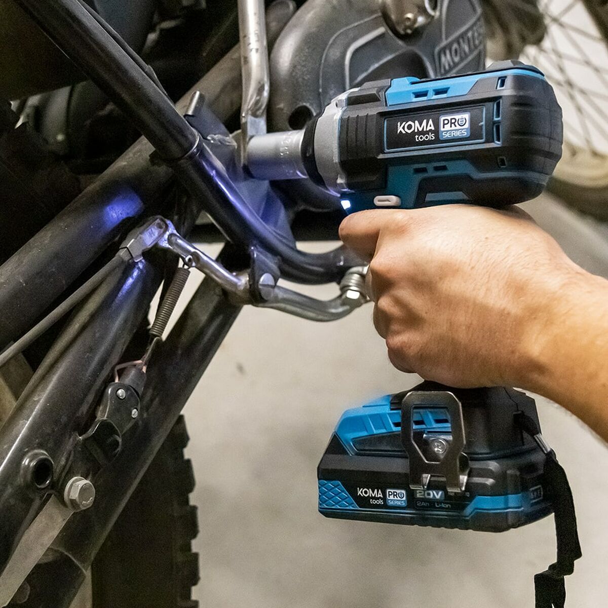 Llave de impacto Koma Tools