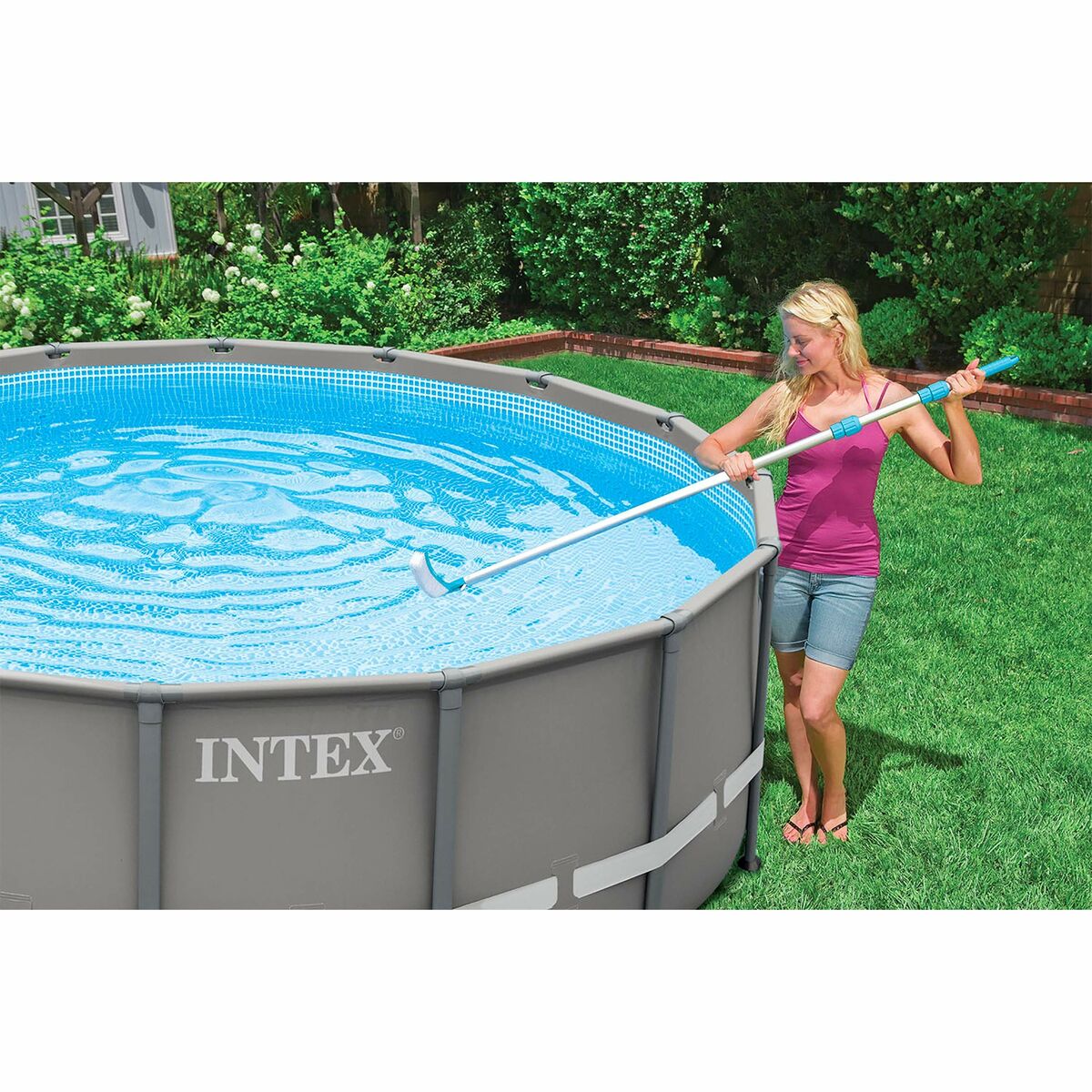 Cepillo Curvado para Piscina Intex 29053 41,5 x 8 x 17 cm