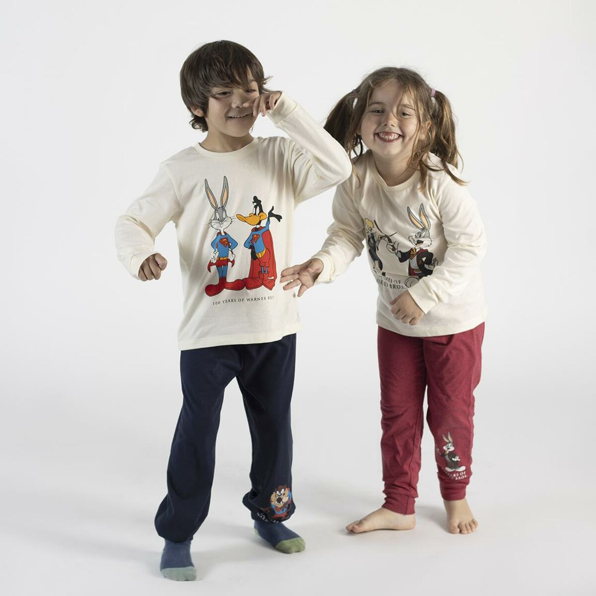 Pijama Infantil Warner Bros Rojo Beige