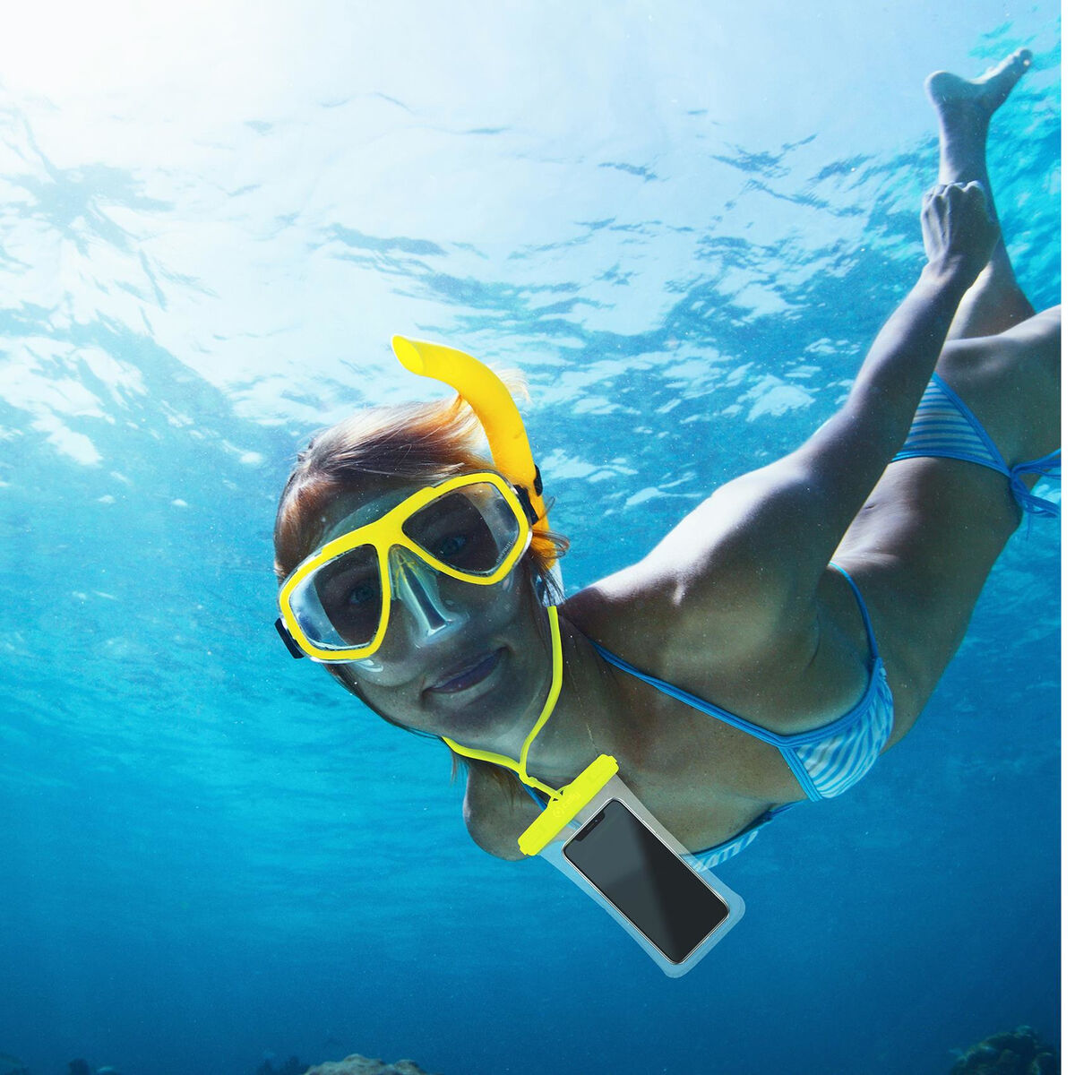 Funda Acuática Celly Touchbag 7" Amarillo