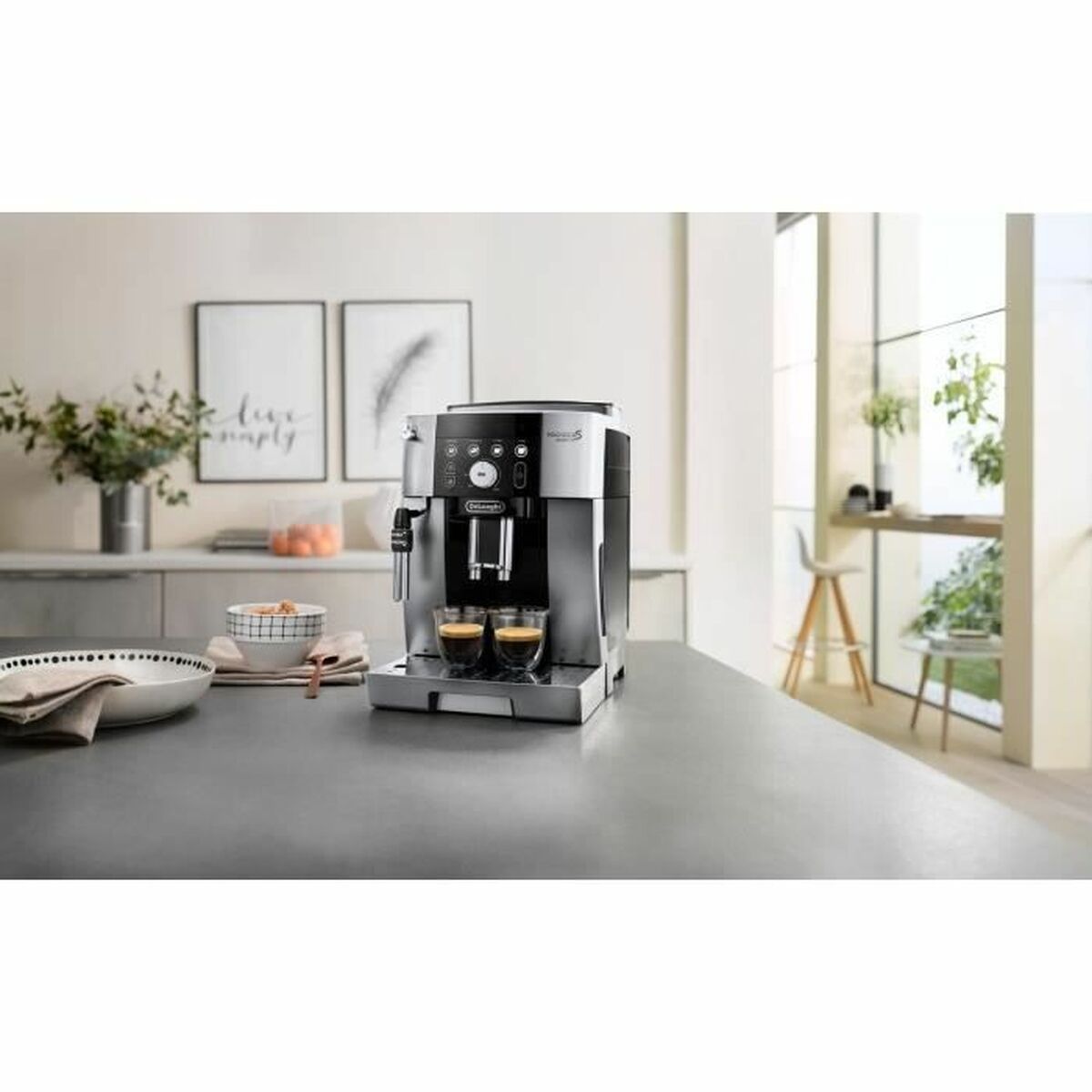Cafetera Superautomática DeLonghi MAGNIFICA S