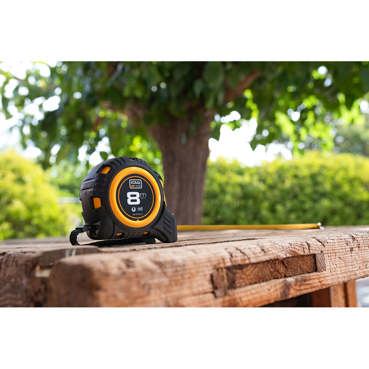 Flexómetro Koma Tools Magnet ABS 8 m x 25 mm