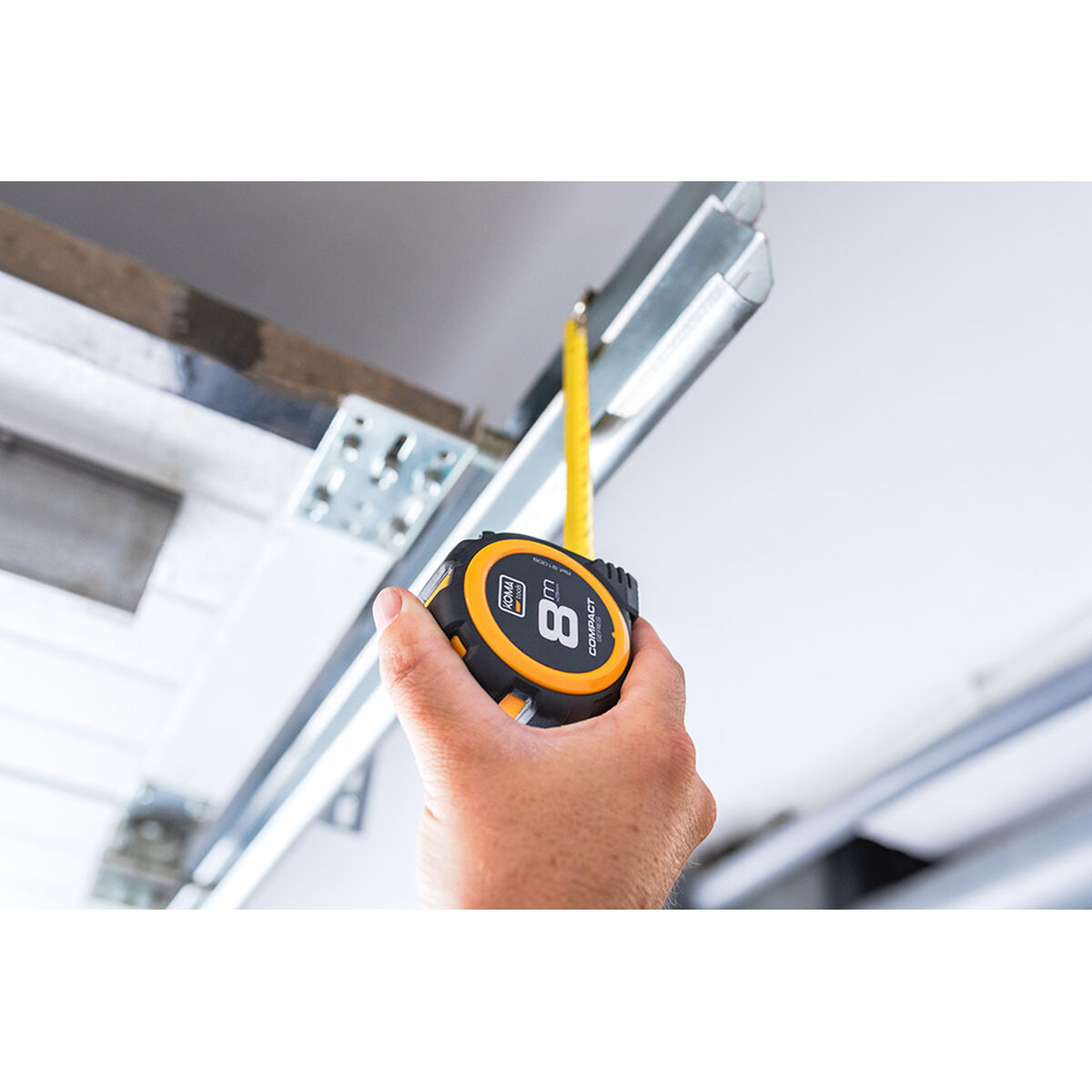 Flexómetro Koma Tools Compact ABS 8 m x 25 mm