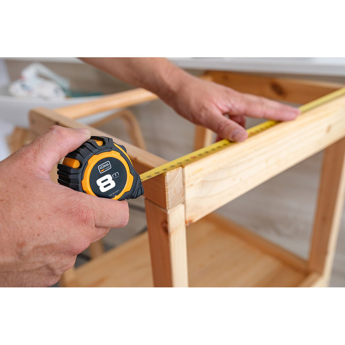 Flexómetro Koma Tools Standard ABS 8 m x 25 mm