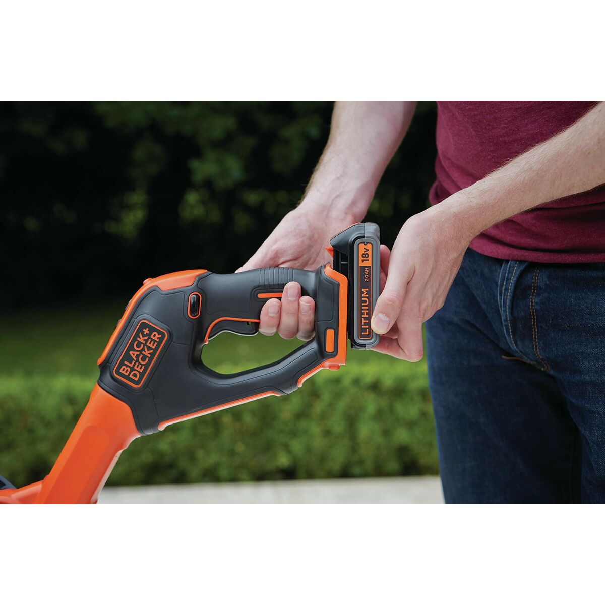 Recortadora Eléctrica Black & Decker PowerCommand STC1820EPC 18 V 28 cm