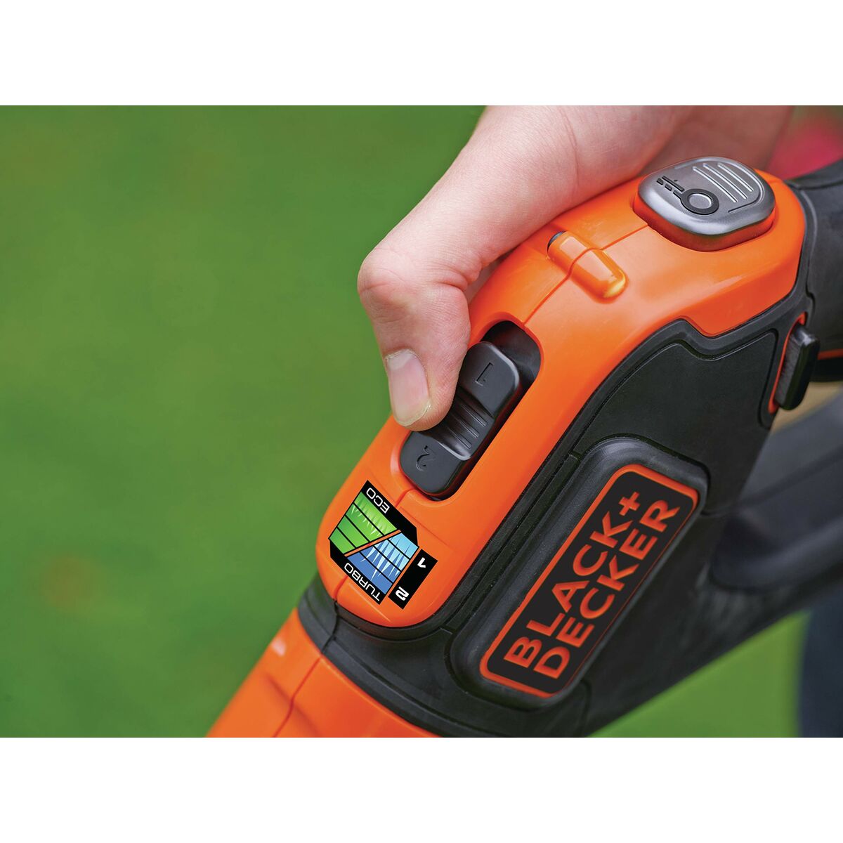 Recortadora Eléctrica Black & Decker PowerCommand STC1820EPC 18 V 28 cm