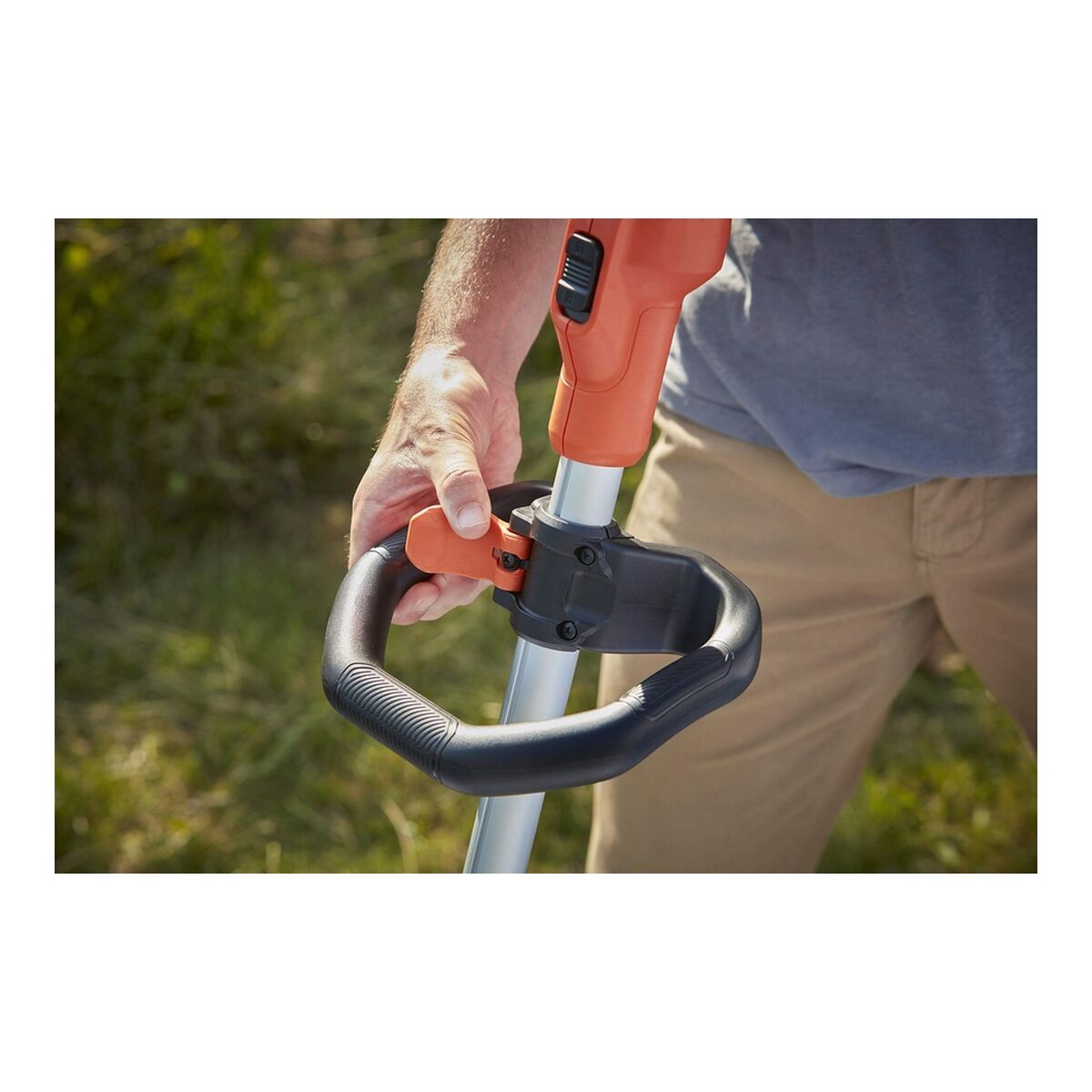 Recortadora Eléctrica Black & Decker PowerCommand Pivotant BCSTE636L1-QW 36 V Ø 33 cm