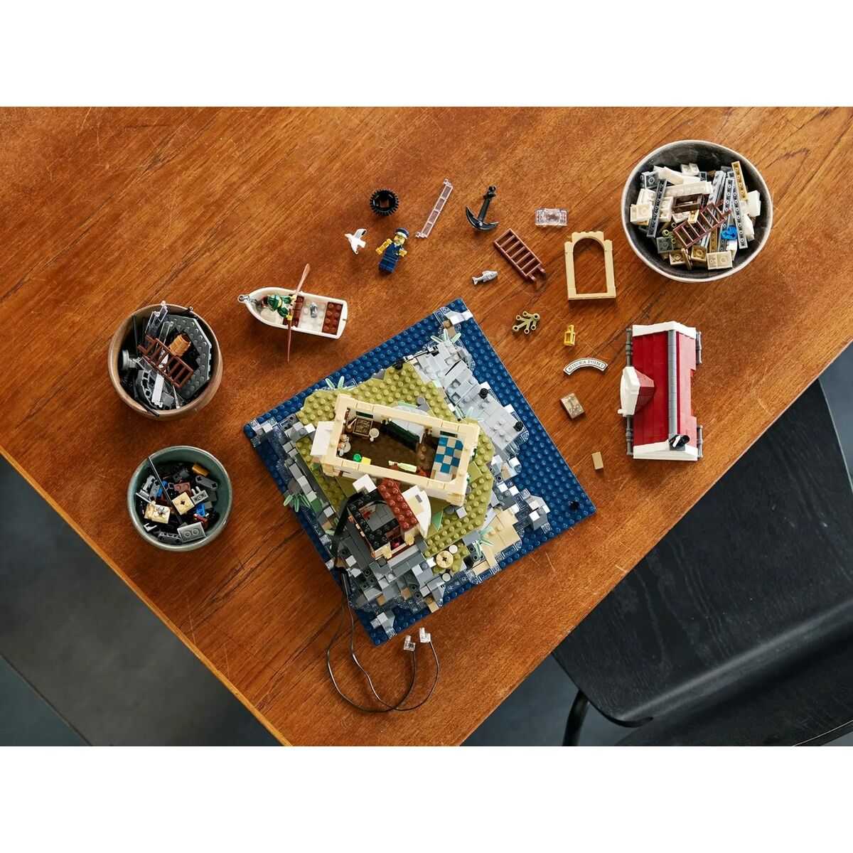 Playset Lego Motorised Lighthouse 21335 2065 Piezas 25 x 54 x 25 cm