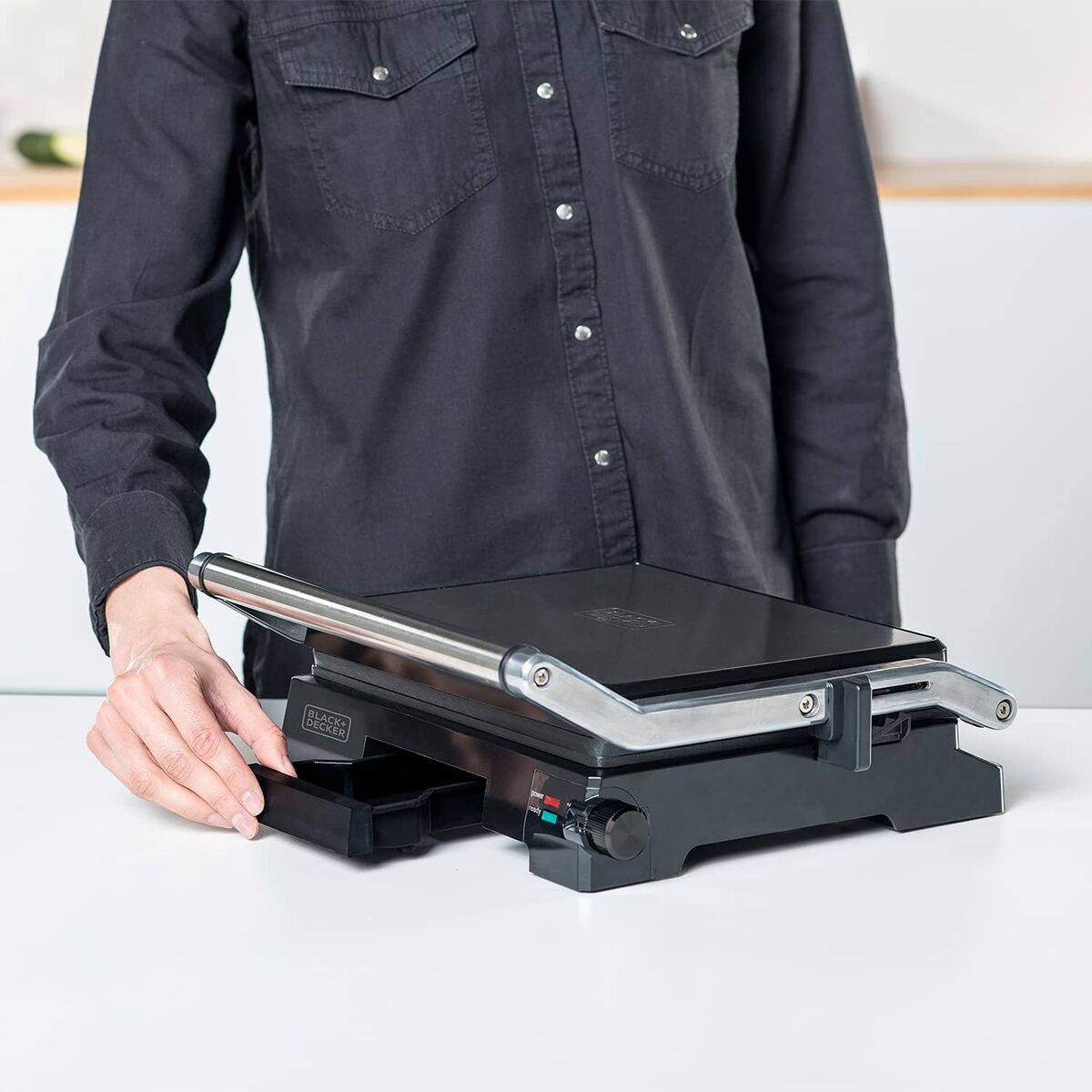 Sandwichera Black & Decker BXGF2200E Negro Aluminio 2200 W