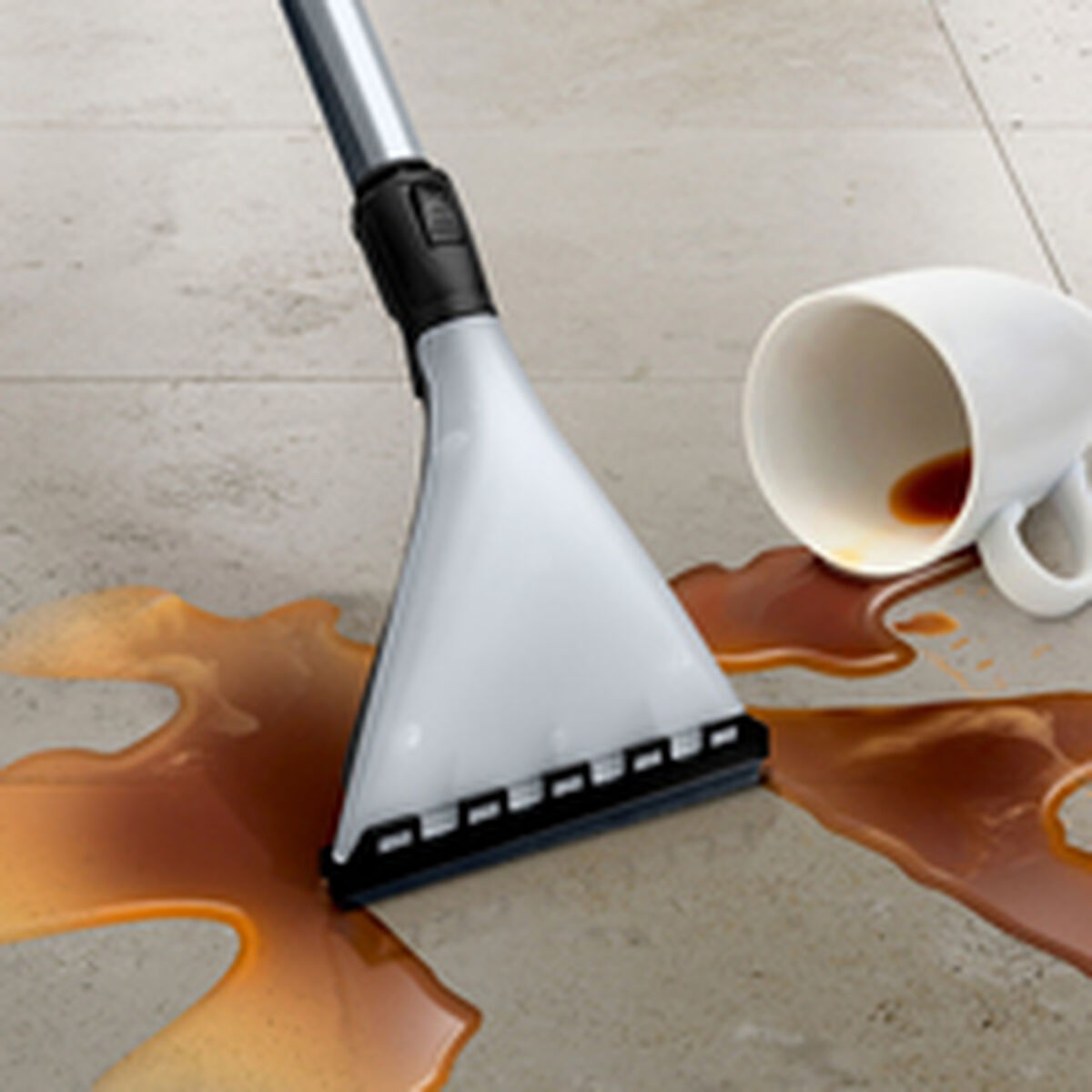 Aspirador BOSCH BWD421PET Negro Rojo 2100 W