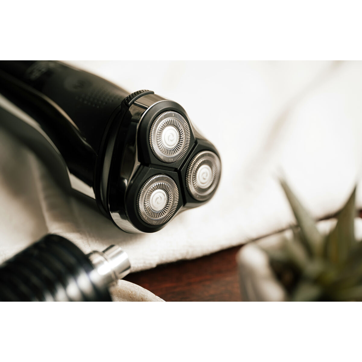 Afeitadora eléctrica Adler AD 2933