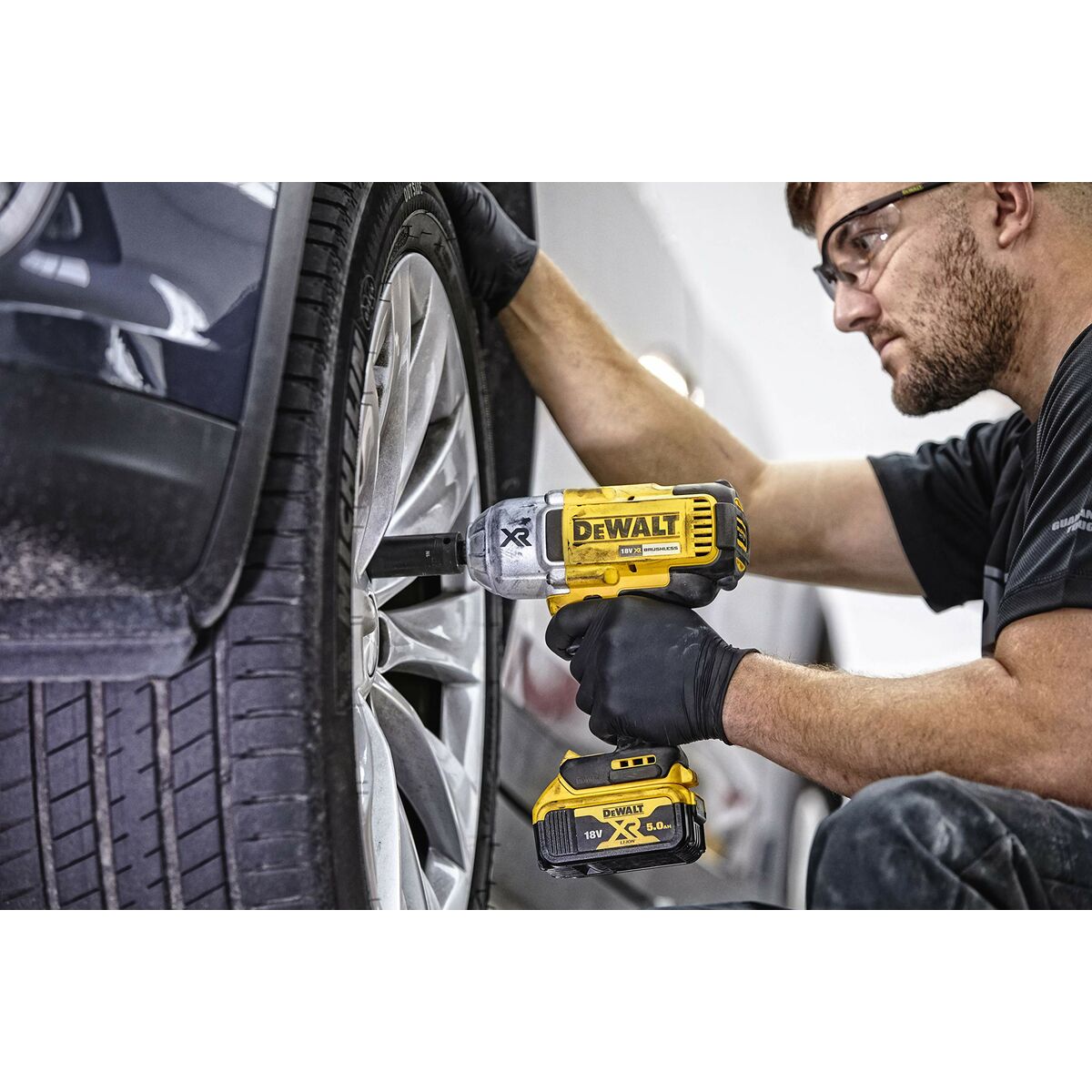 Atornillador eléctrico Dewalt DCF899N-XJ 18 V 950 Nm