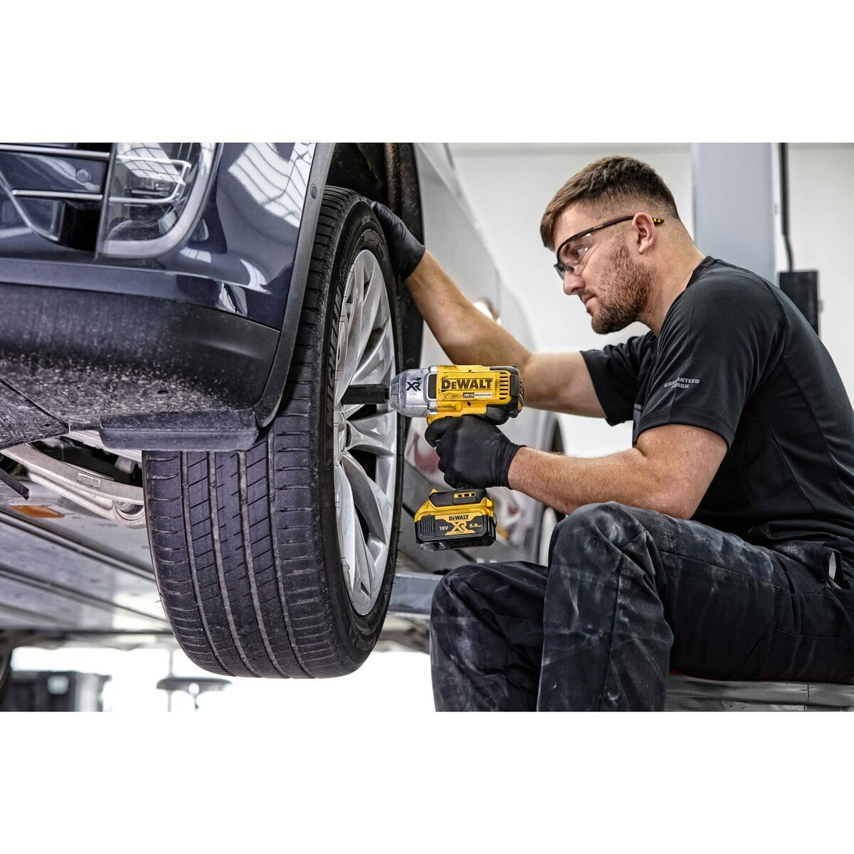 Atornillador eléctrico Dewalt DCF899N-XJ 18 V 950 Nm