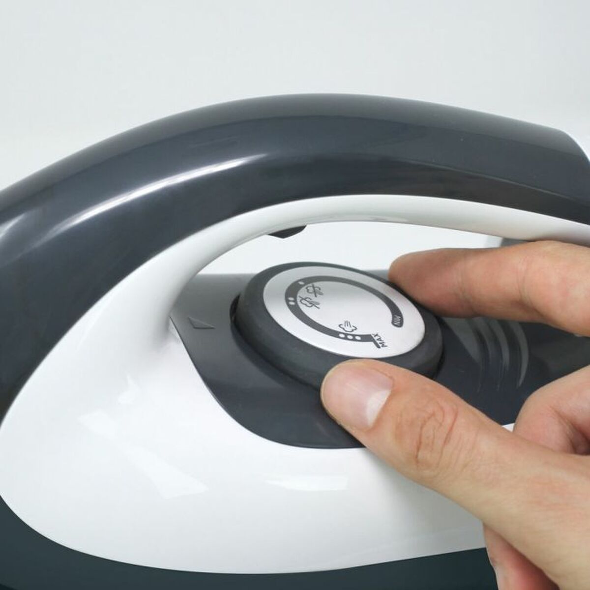 Centro de Planchado POLTI 2200 W