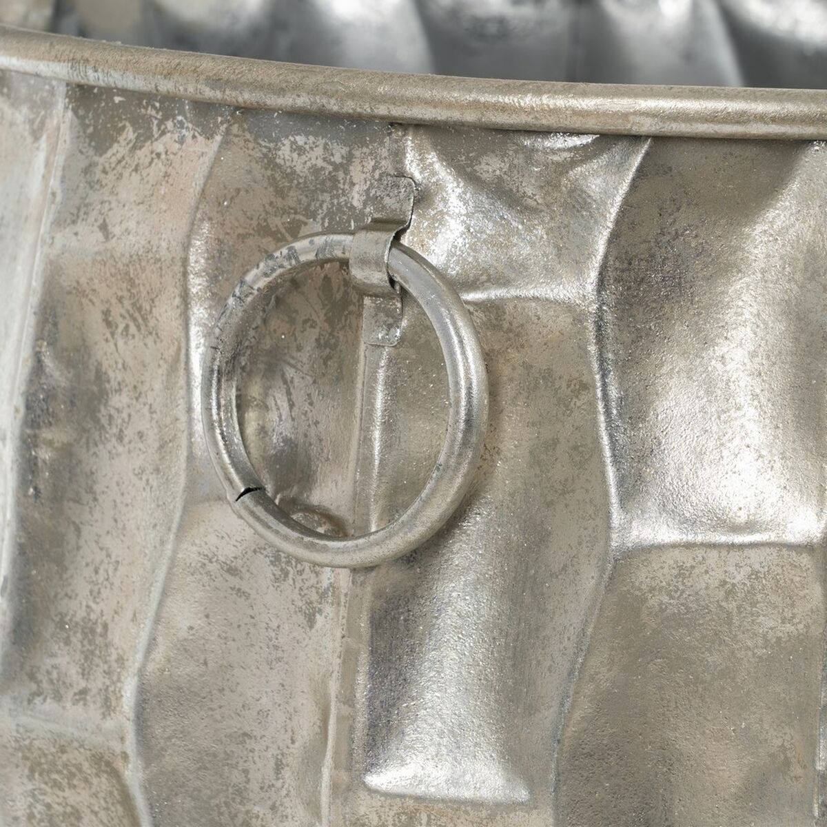 Macetero Plateado Hierro 39 x 39 x 51 cm