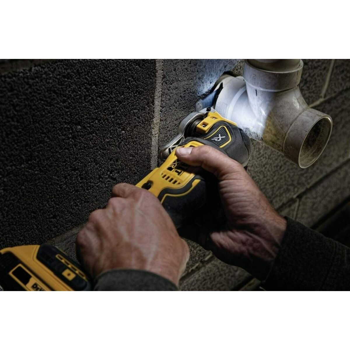 Herramienta Multifunción Dewalt DCS356NT-XJ