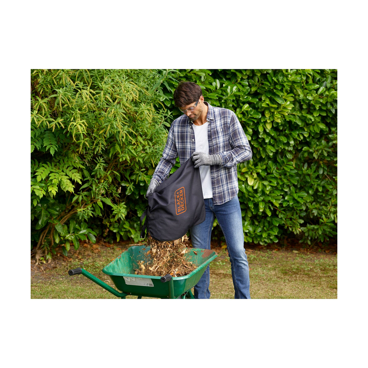 Soplador Black & Decker BEBLV260-QS