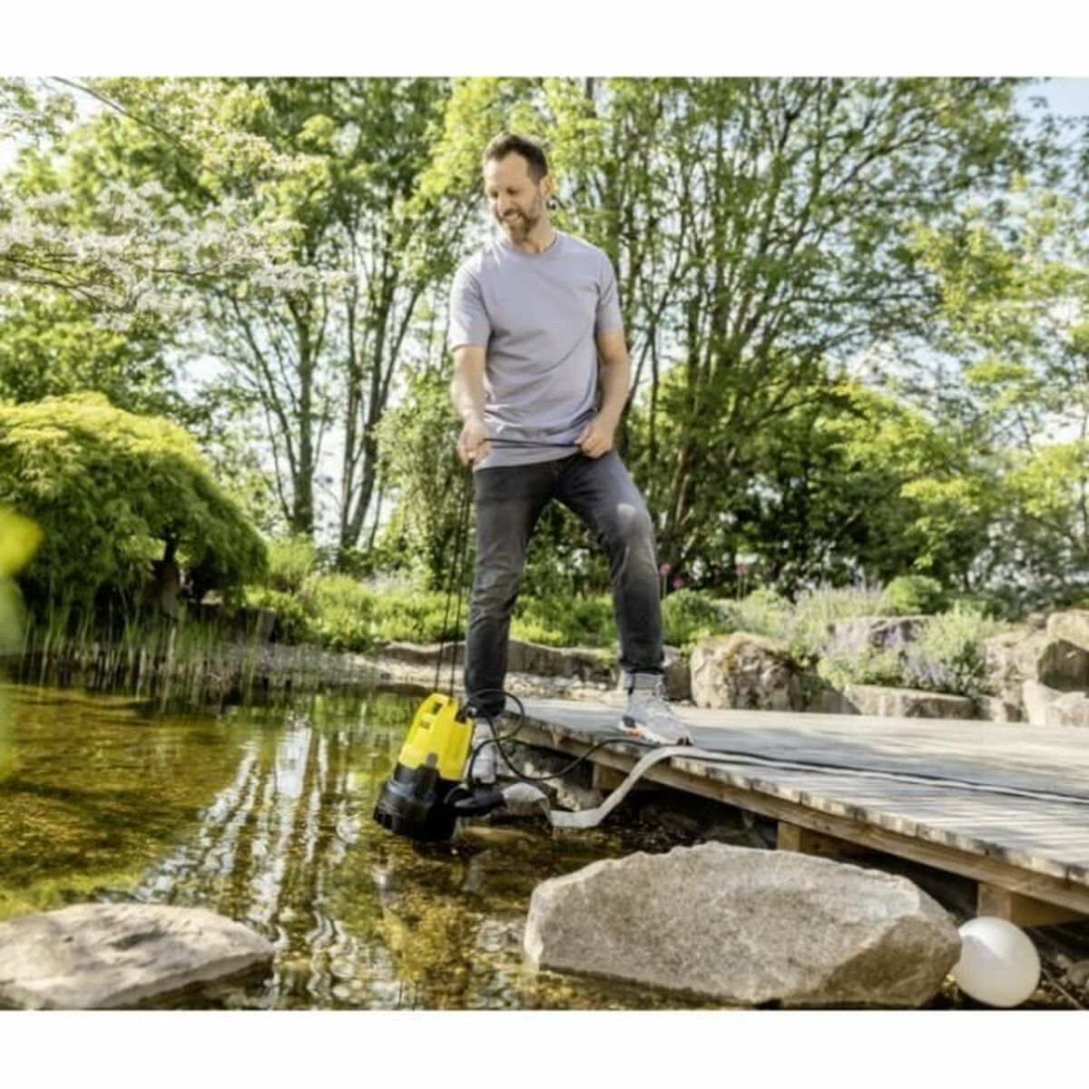 Bomba de riego Kärcher Sumergible 22000 l/h