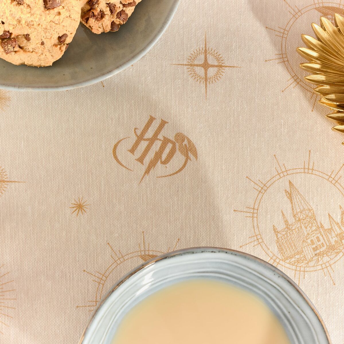 Mantel resinado antimanchas Harry Potter Hogwarts Christmas Multicolor 300 x 150 cm