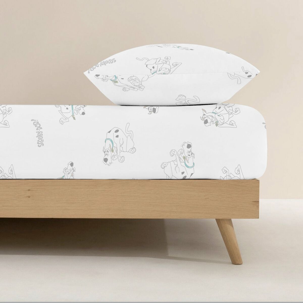 Sábana Bajera Ajustable Scooby-Doo Multicolor Cama de 105