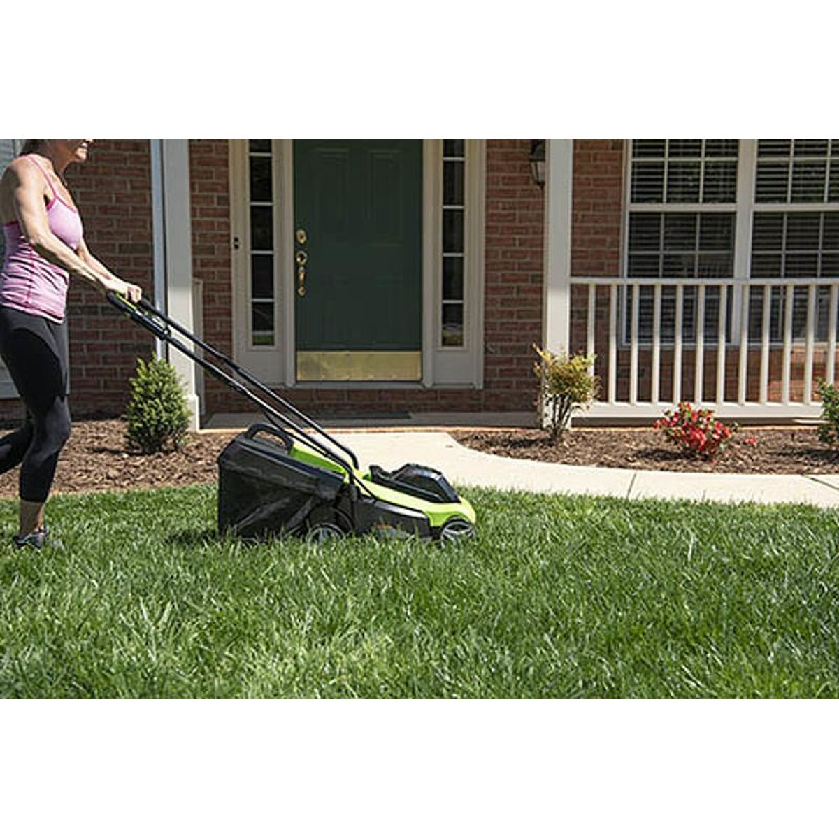 Cortacésped Greenworks GD24LM33K4