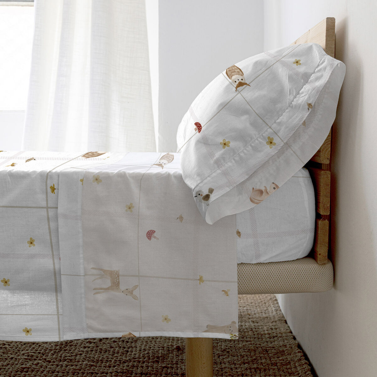 Juego de Sábanas HappyFriday HF Mini Woods Animals Multicolor Cama de 80/90 2 Piezas