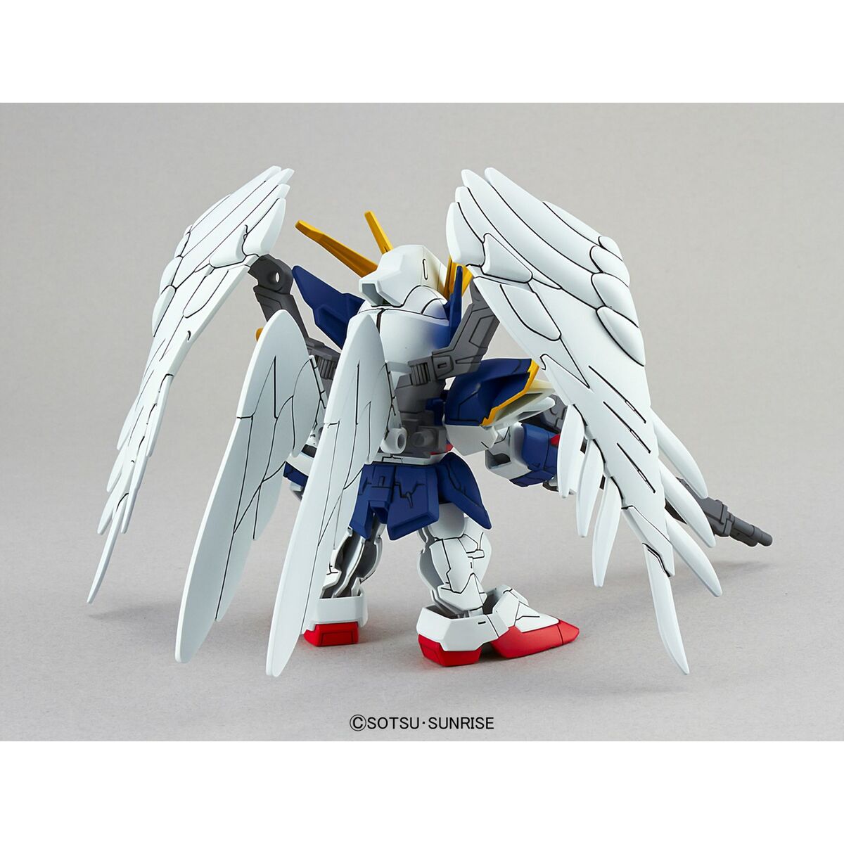 Figura de Acción Bandai ZERO EW Moderno