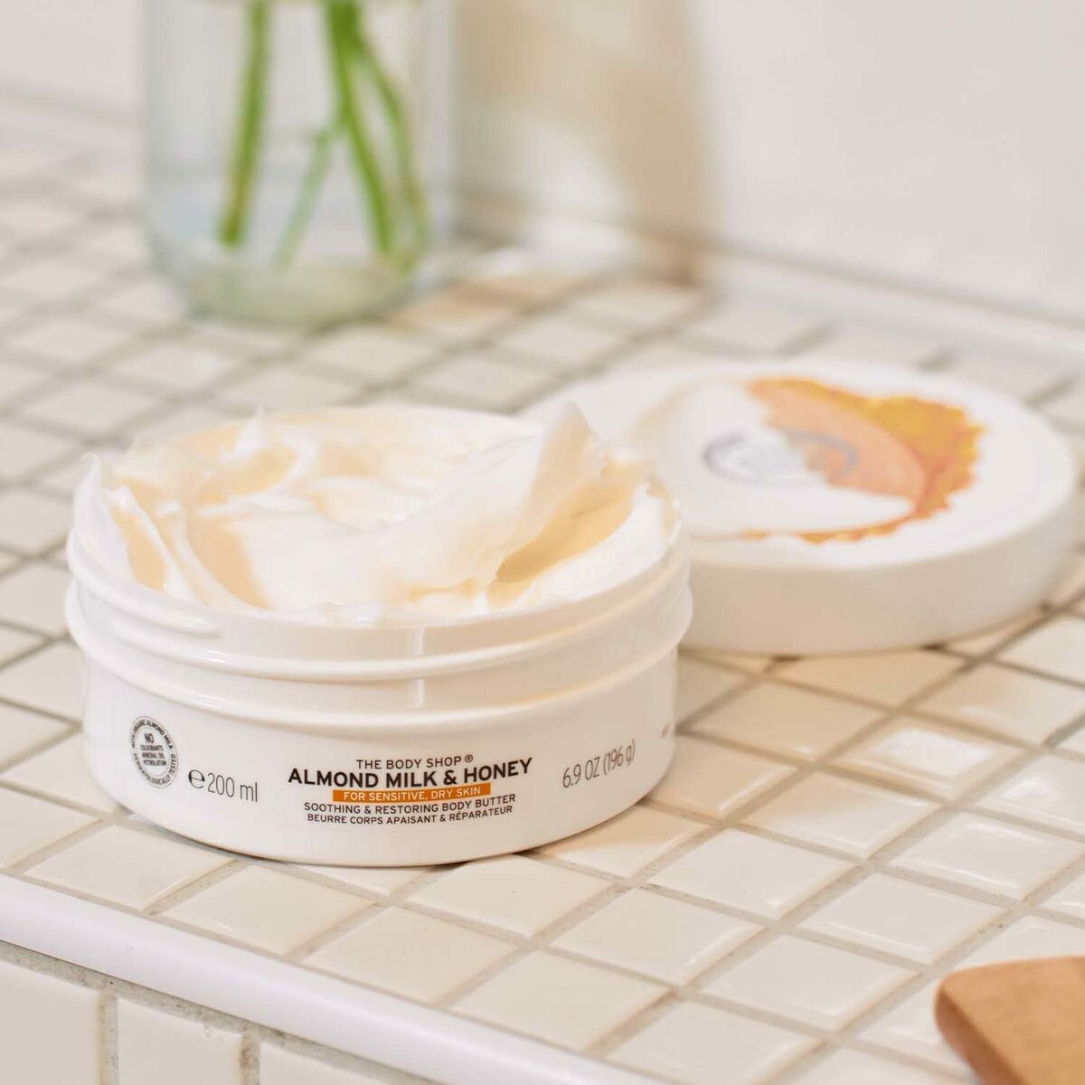 Manteca corporal The Body Shop ALMOND MILK 50 ml Piel Sensible