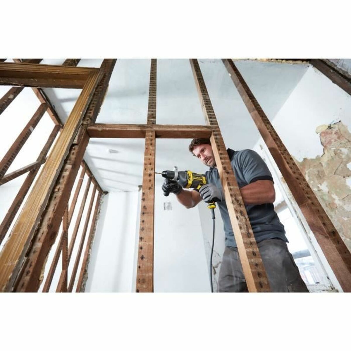 Atornillador eléctrico Stanley 26/3-850K 850 W