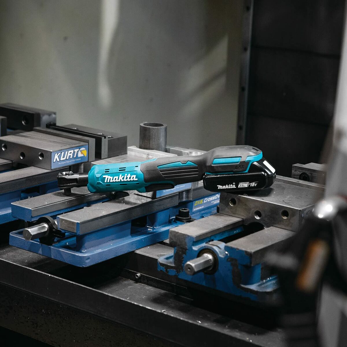 Atornillador eléctrico Makita DWR180Z