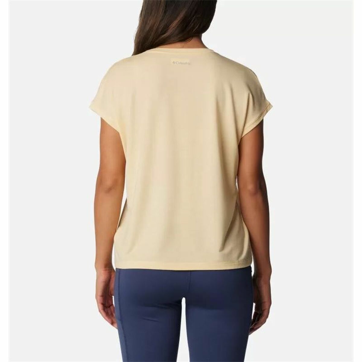 Camiseta de Manga Corta Mujer Columbia Trek™  Dorado