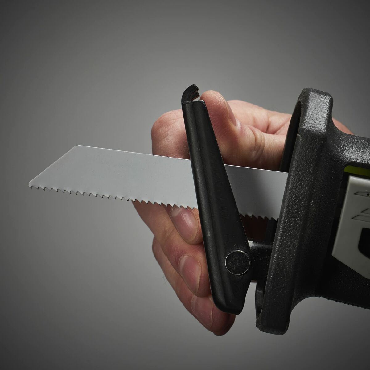 Sierra de Sable Ryobi R18RS-0