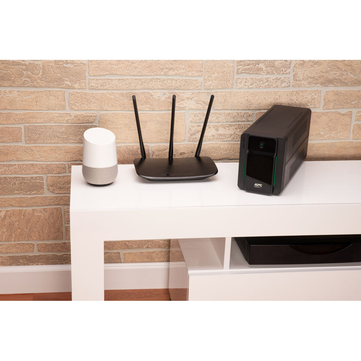 SAI Interactivo APC BVX700LI 360 W