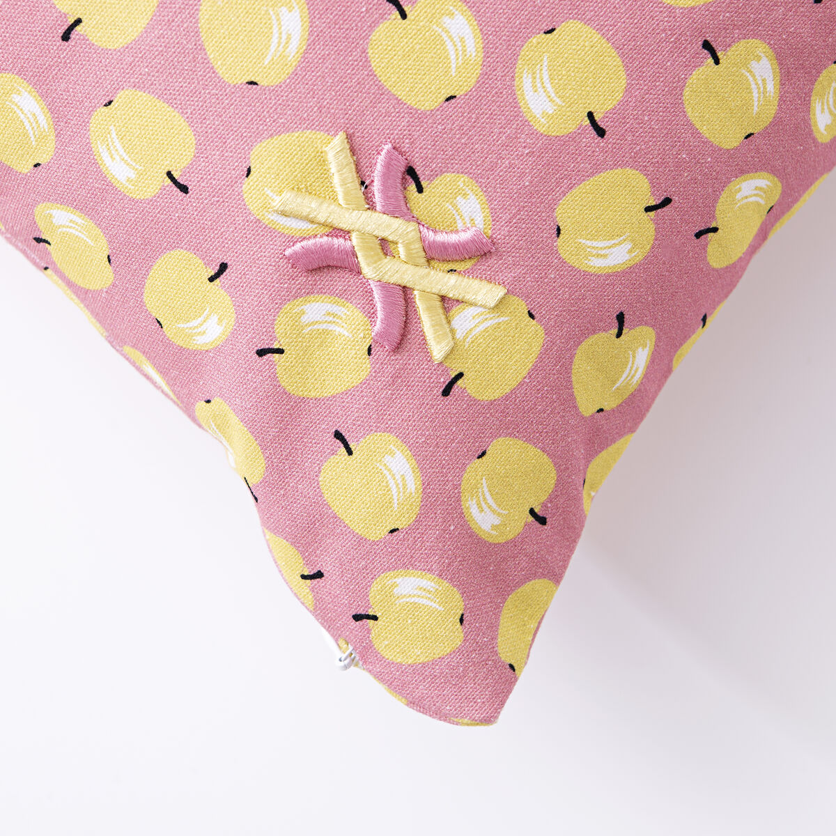 Cojín Benetton Amarillo Rosa Manzana 40 x 40 cm Cuadrado