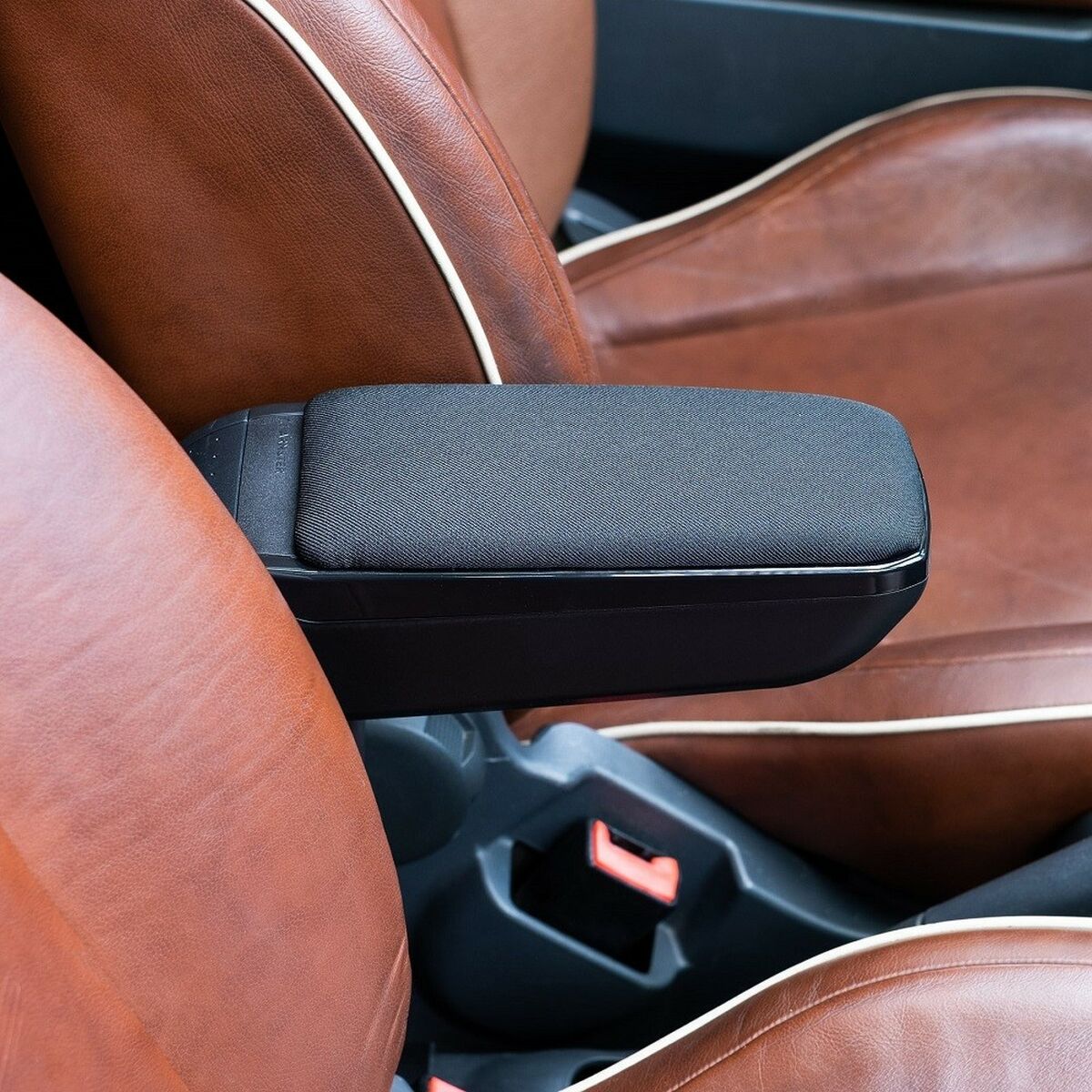 Reposabrazos Armster Mazda 2 RHD 2007-2014 Tela