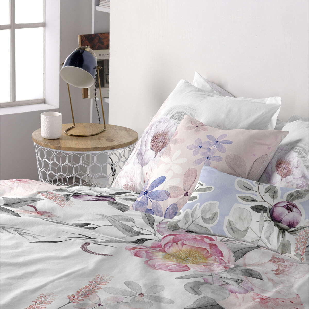 Juego de fundas de almohada HappyFriday Delicate bouquet Multicolor 50 x 75 cm 15 x 1 x 38 cm 2 Piezas
