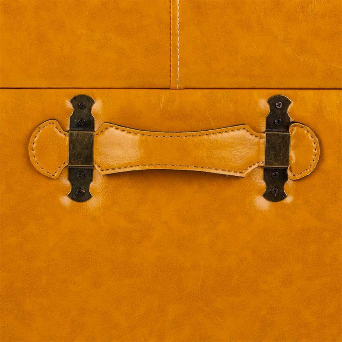 Taburete Alexandra House Living Amarillo Poliuretano Madera MDF 38 x 35 x 38 cm