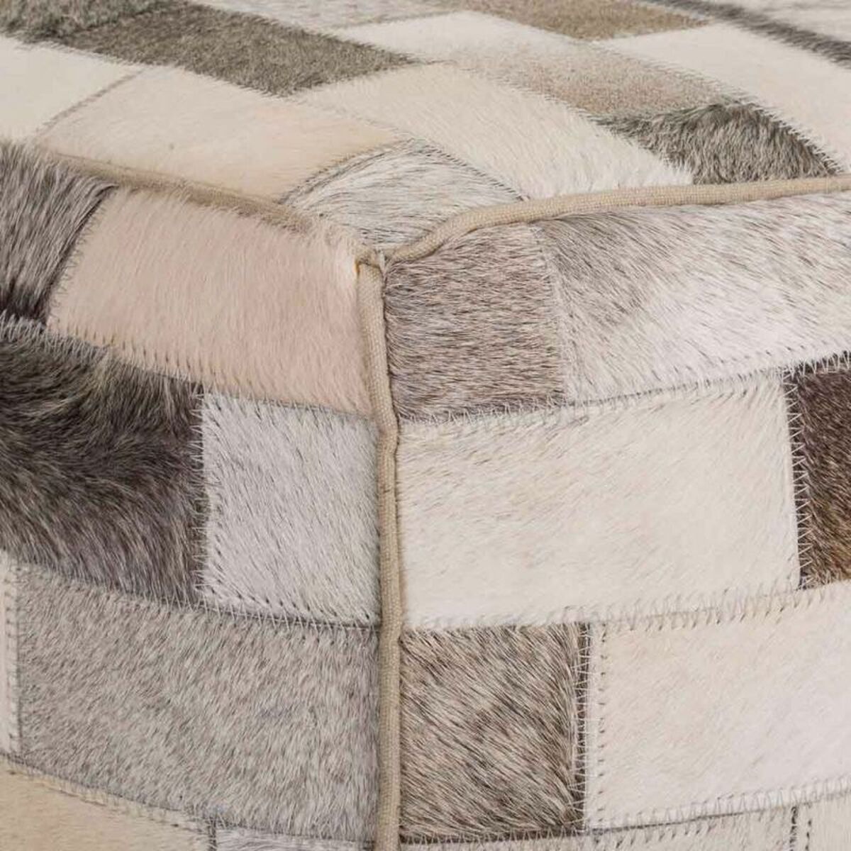 Puff Alexandra House Living Cuero 44 x 44 x 44 cm