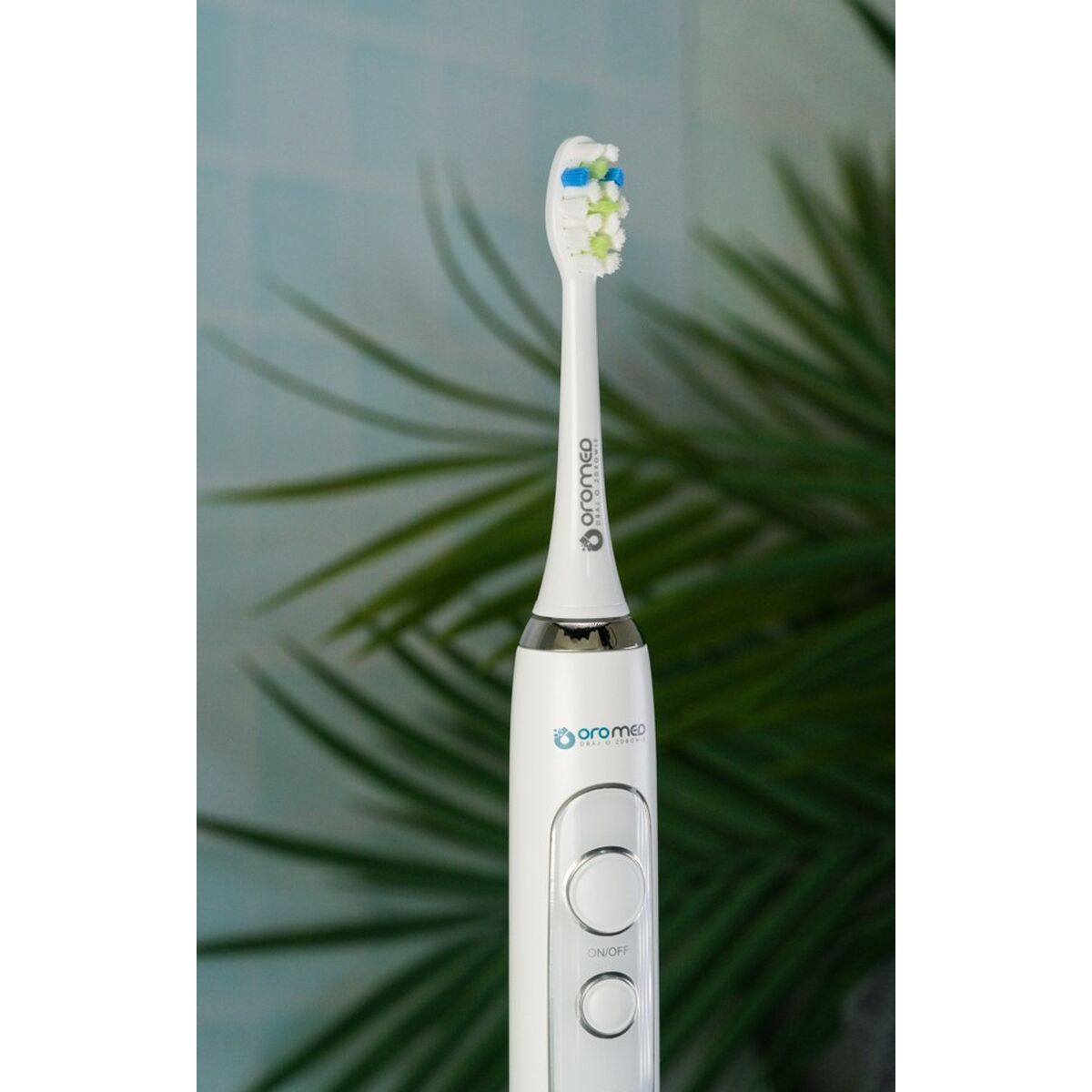 Cepillo de Dientes Eléctrico Oromed SONIC NEXT WHITE