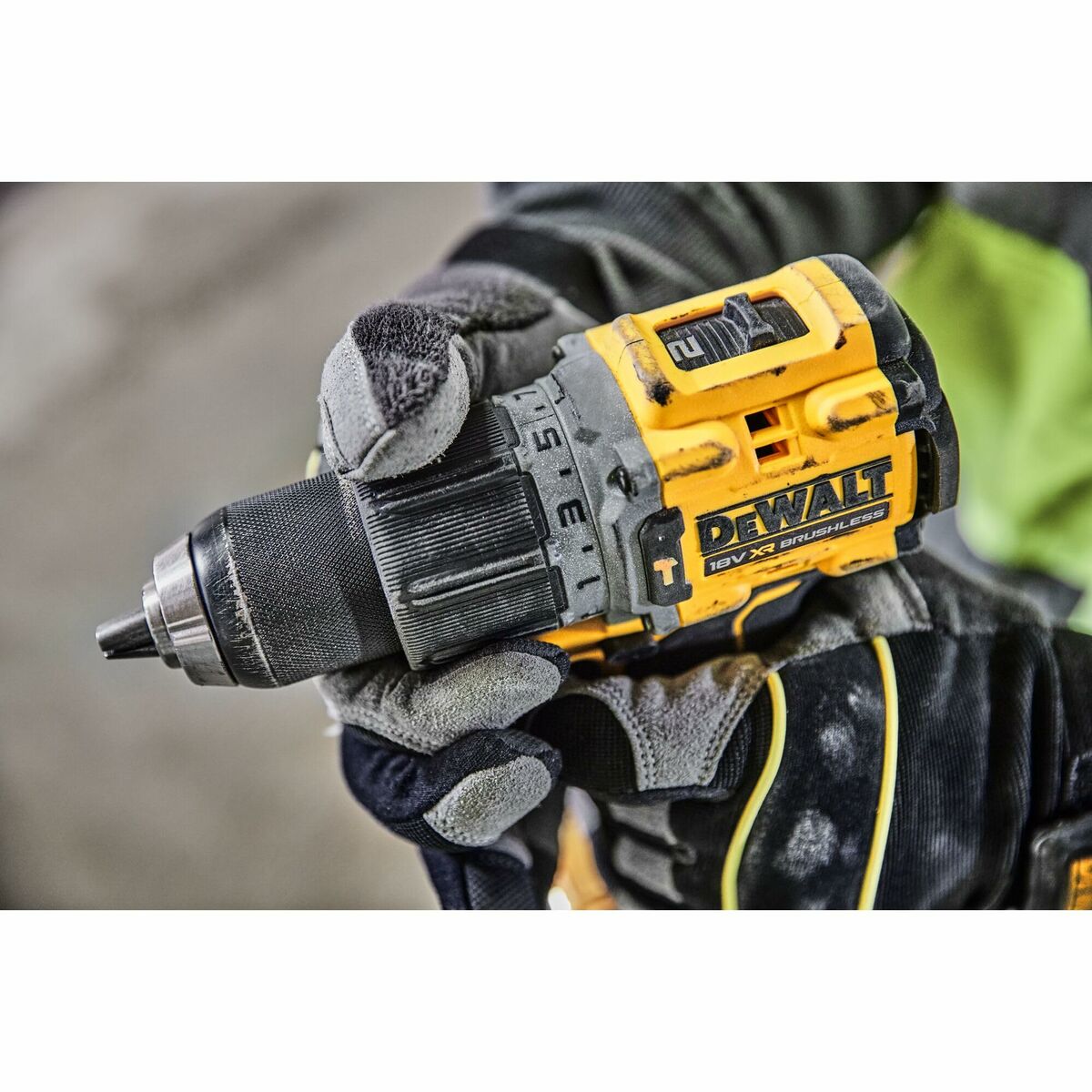 Atornillador eléctrico Dewalt DCD805P2T 90 nm